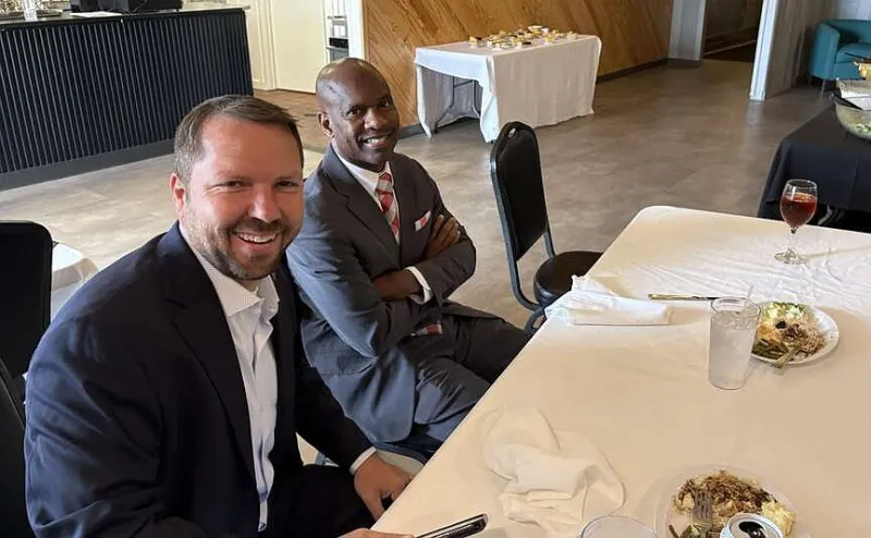 Two candidates for governor criticize Sanders' administration at Fayetteville meeting