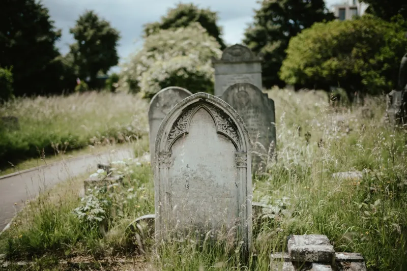 Is it Legal to Bury a Family Member on Private Property in Texas?