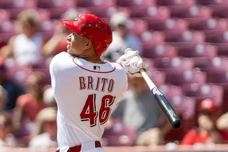 Arizona wins on McCann's blast