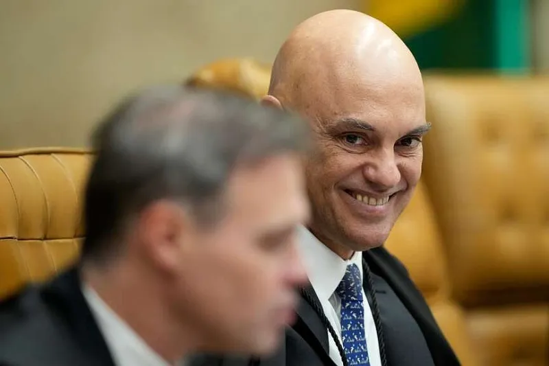 Brazilian justice faces calls to quit post