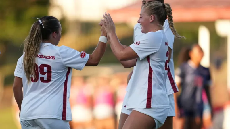 Arkansas soccer closes non-conference slate with 5-0 shutout win