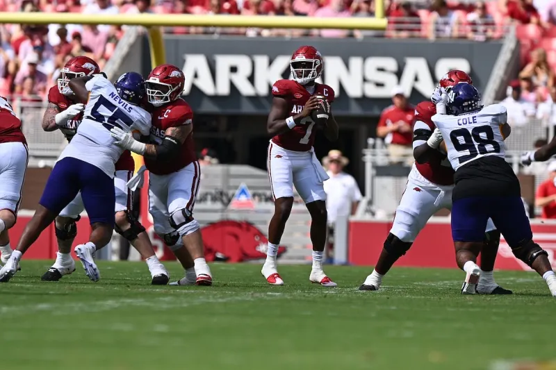 Arkansas football beats North Alabama 31-14 in Ryan Silverfield's debut
