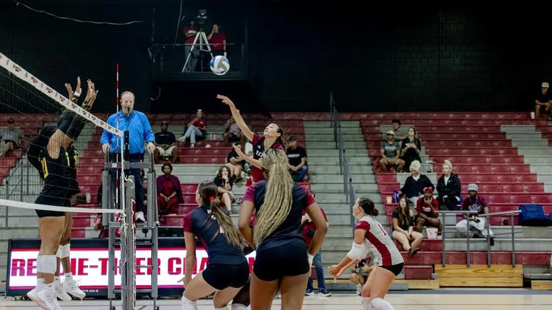 Reddies Sweep Final Day of Reddie-Tiger Classic