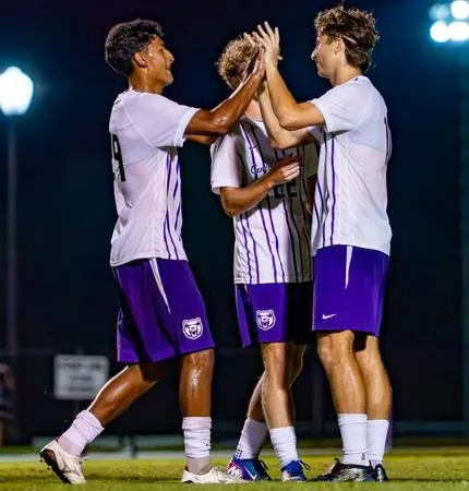 Bears Blank Central Baptist in 3-0 Victory