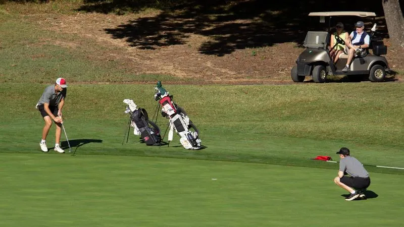Golf Finishes Seventh at The Mule