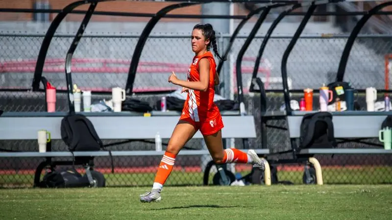 Smith Nets First-Career Goal in Loss to ETBU