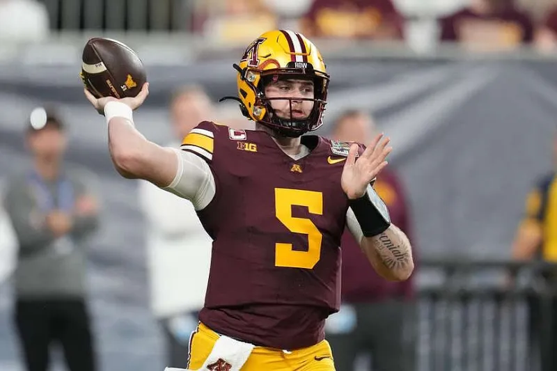 Minnesota has a rare SEC team on the schedule, putting rising star QB Drake Lindsey in the spotlight