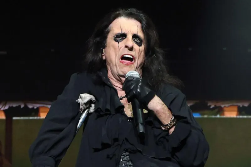 Alice Cooper Announces New Dates With Criss Angel