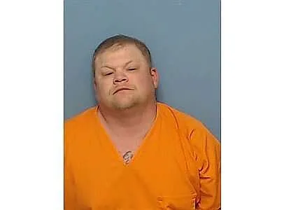 Bumstead pleads guilty to being felon with a gun after shooting incident that injured Huntsville teen