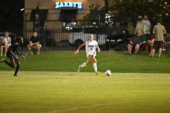 Second-Half Surge Leads No. 18 Jennies Past Lady Bisons in Searcy
