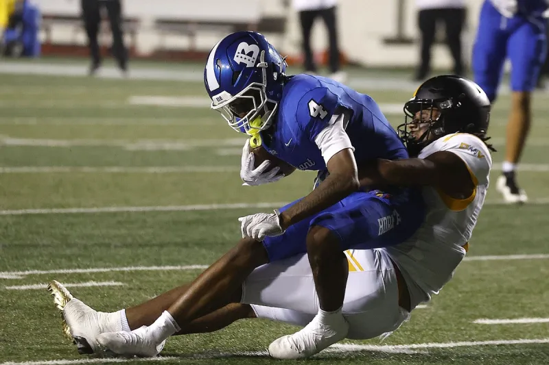 GAME OF THE WEEK: Bryant Hornets, 2025's Class 7A state champs, fall to 0-3 with loss to Baltimore's St. Frances Academy