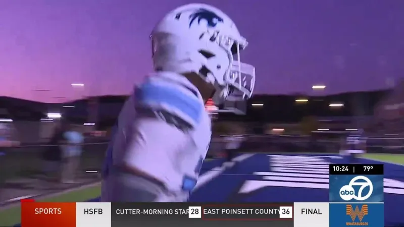 Fayetteville beats Sylvan Hills in high-scoring contest 52-42