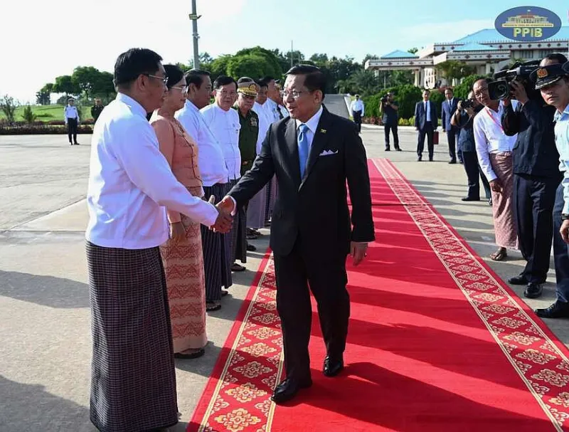 Myanmar's head visits Cambodia for meeting