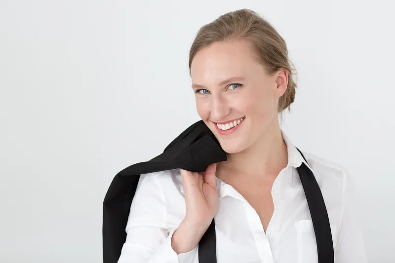 ENTERTAINMENT: Prize-winning mezzo-soprano on weeklong state tour