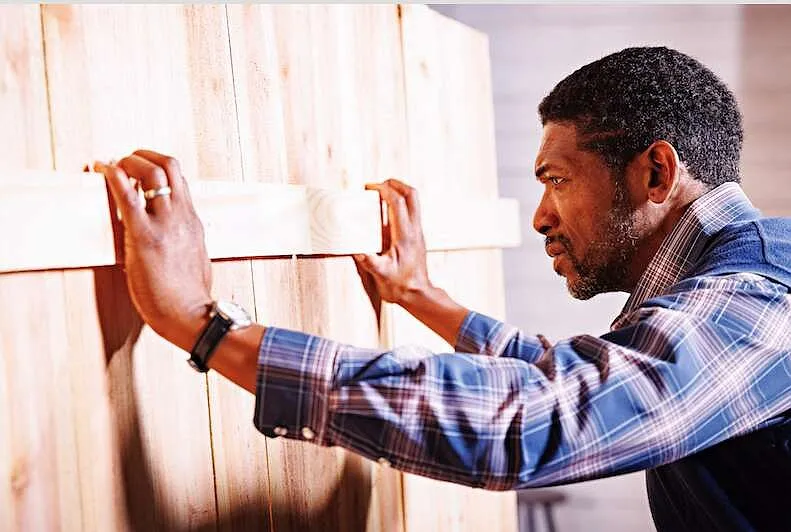 Veteran TV and film actor Dominic Daniel returns to stage in T2's 'Fences'
