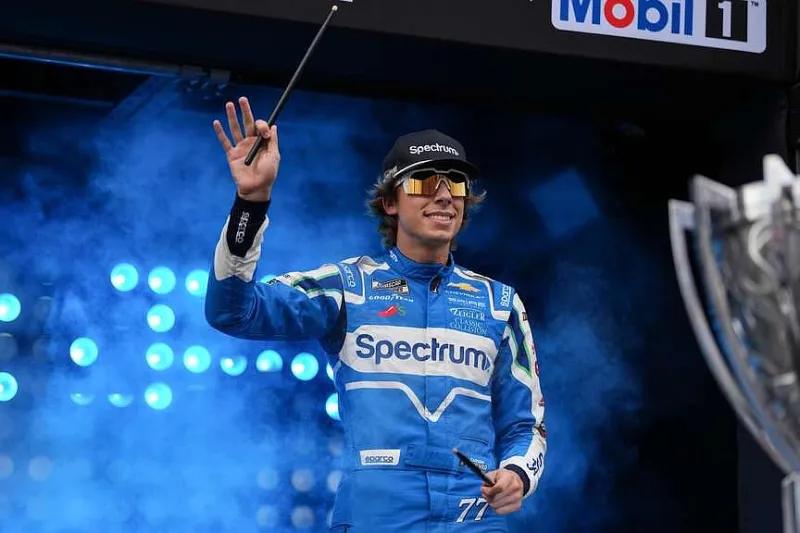 Potential for Keselowski-Hocevar retaliation hangs over NASCAR Chase contenders in St. Louis