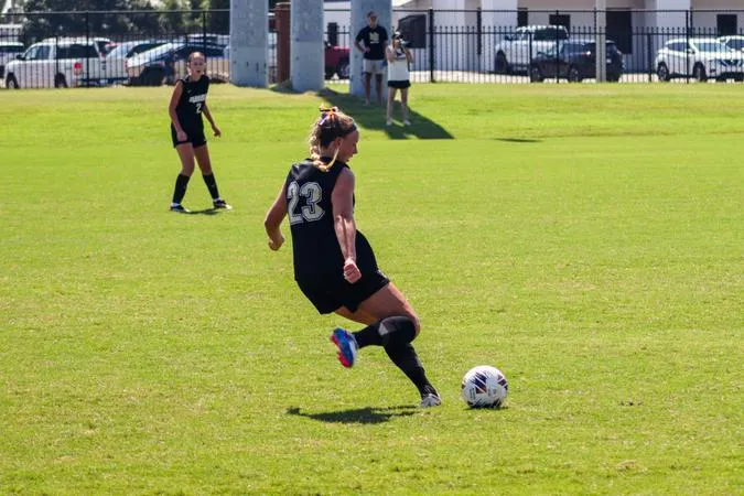 Washburn Breaks Second-Half Deadlock to Hand Lady Bisons 2-0 Defeat