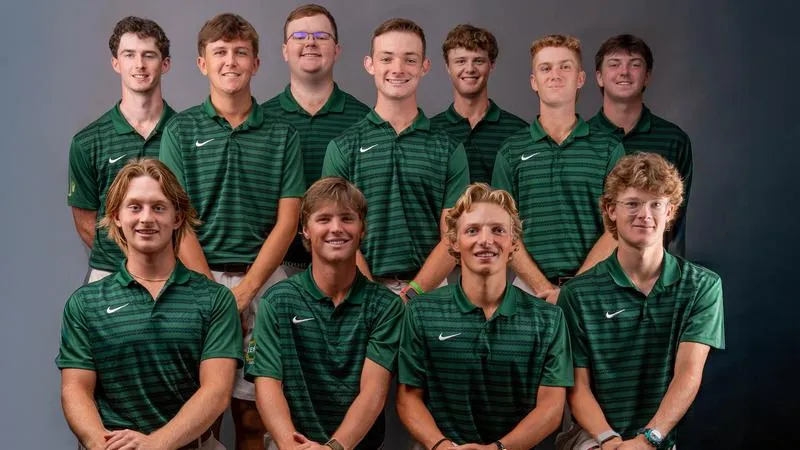 Wonder Boys golf starts season at The Dewsweeper
