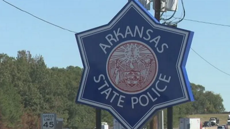 Former Jasper police officer and Newton County detective arrested on theft charges