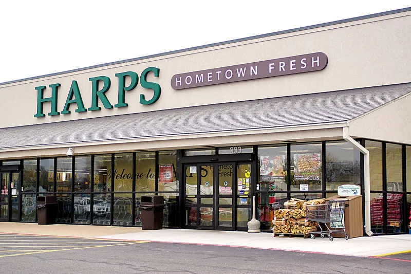 Harps CEO to retire; Van Hoose to step up