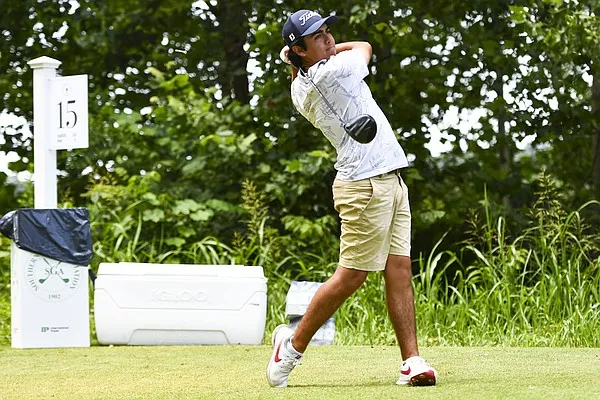 Arkansas men's golf wins season-opening tournament at Vuori Invitational