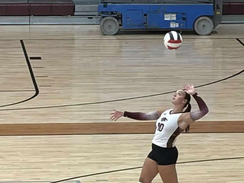 Lady Wolves sweep West Fork at Home