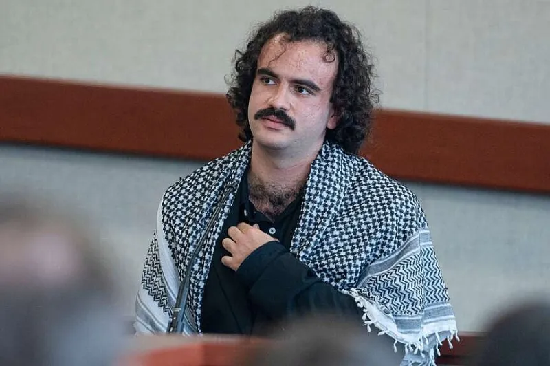 Shooting suspect asserts insanity defense in trial