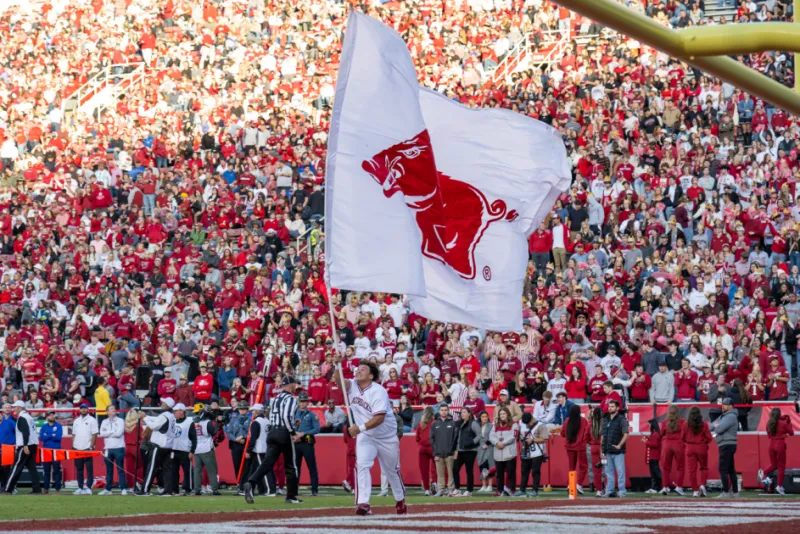 Razorback Fans Invited to "Light Up The Dawgs" Pep Rally on Sept. 18