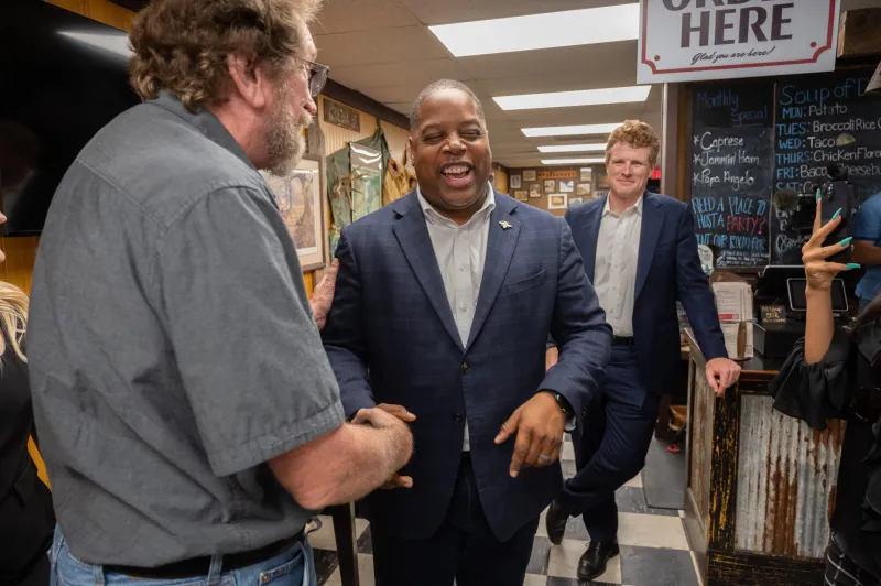 Slideshow: Kennedy scion comes south to stump for Chris Jones