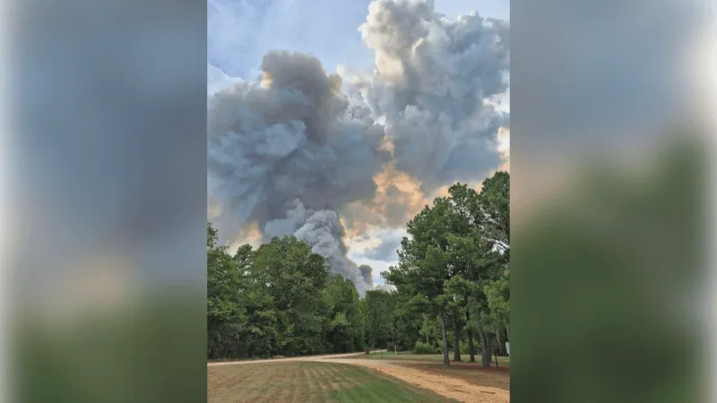 Mississippi and Oklahoma National Guards send helicopters to fight East Camden fire