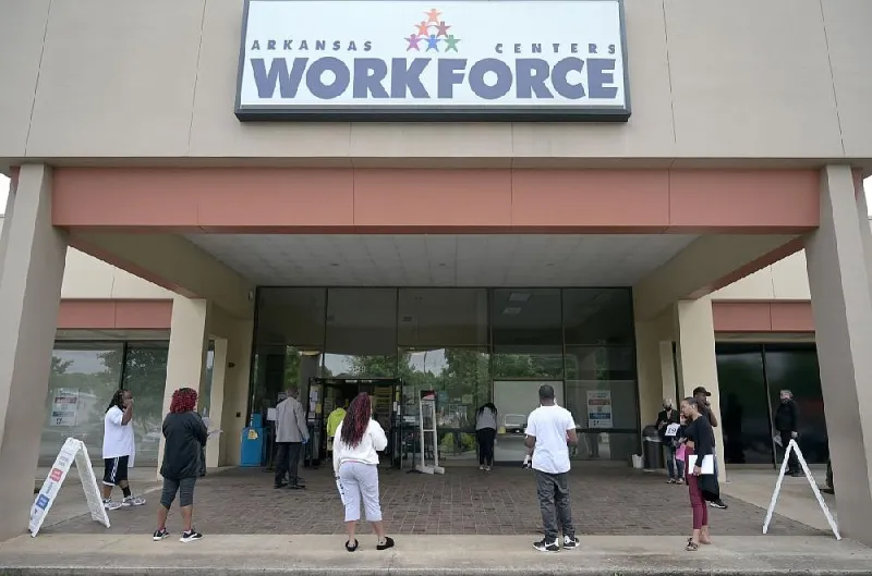 Arkansas unemployment ticks down to 3.9% in August