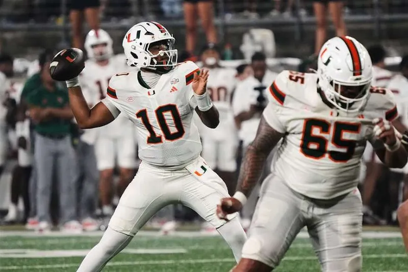 Top 25 college football roundup: Mensah sets ACC completion records in Miami's win over Wake Forest
