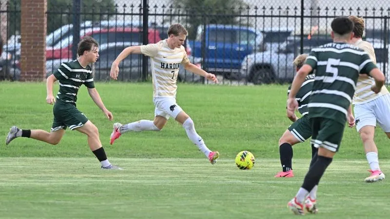 McCaig, Christman Net First Career Goals in Loss at West Alabama
