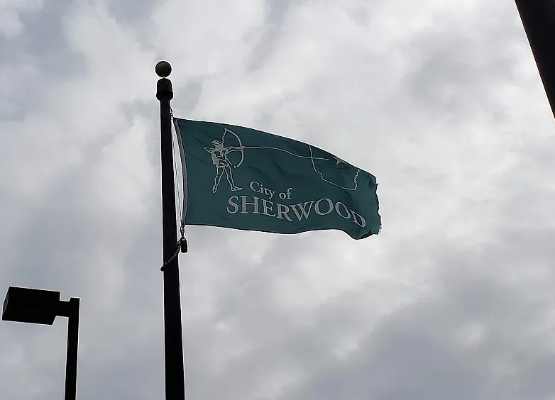 Incumbent, three challengers compete in Sherwood mayor's race
