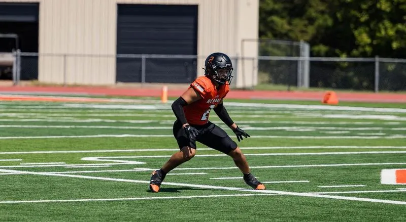 Roberts Named SCAC Co-Defensive Player of the Week