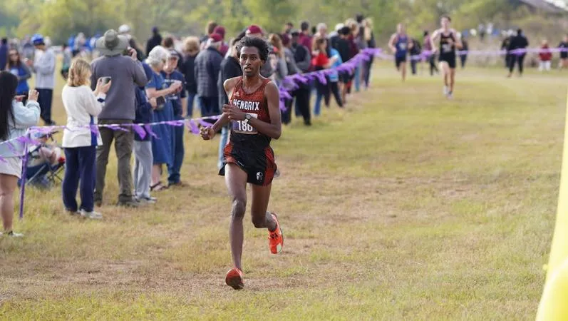 Cross Country Runs at Rhodes Invitational