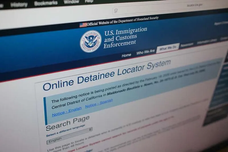 ICE hides thousands of detainees' locations