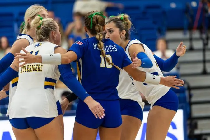 Muleriders Edged By Lady Bisons On The Road