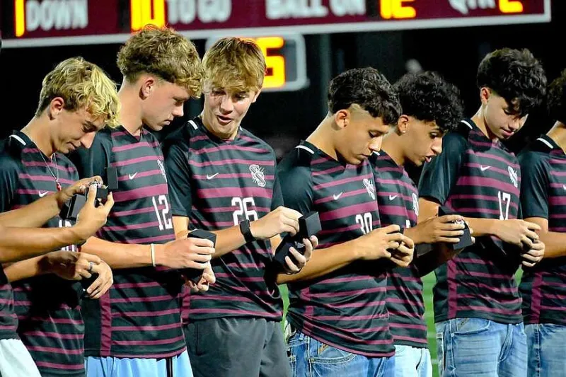 Siloam Springs boys soccer receives state championship rings