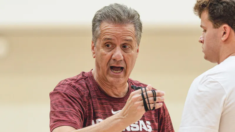 Democrat-Gazette's Richard Davenport on basketball visitor this weekend