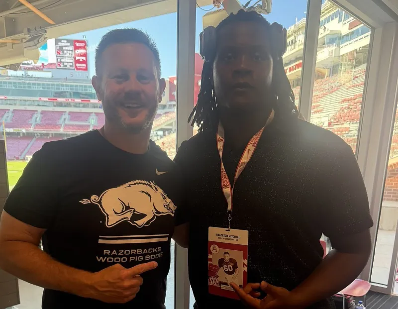 Arkansas offers Searcy offensive lineman Braceson Mitchell