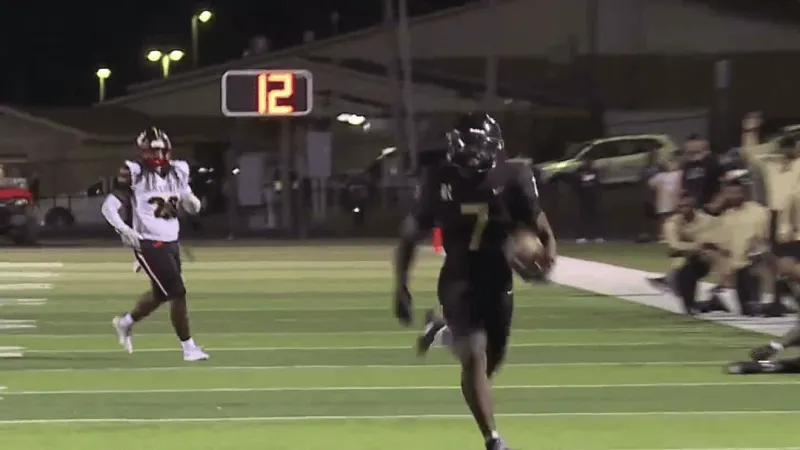 Jacksonville Titans fall to Robinson Senators 45-21