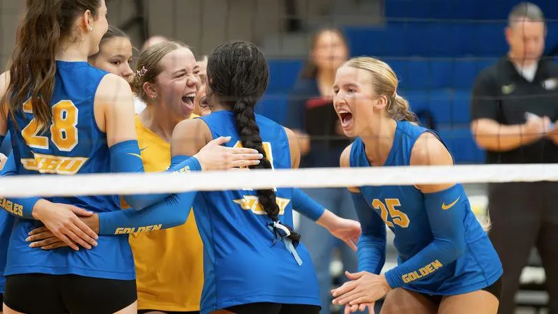 Day's Career Night Fuels JBU Rally at Mid-America Christian