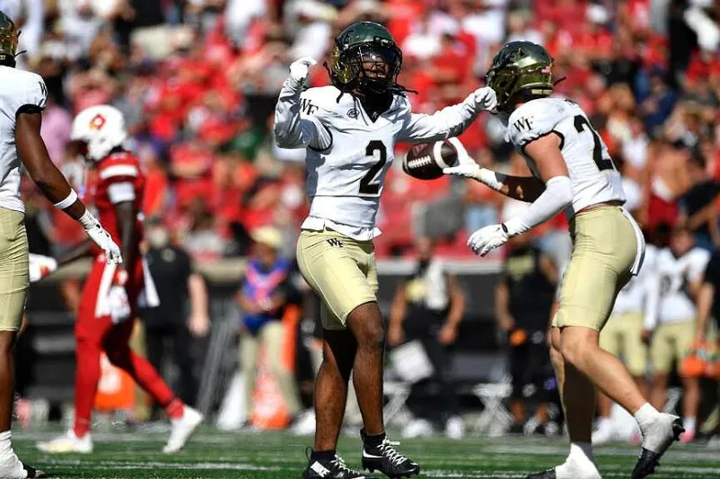Wake Forest scores 'ugly' upset on the road, takes down No. 16 Louisville 30-27
