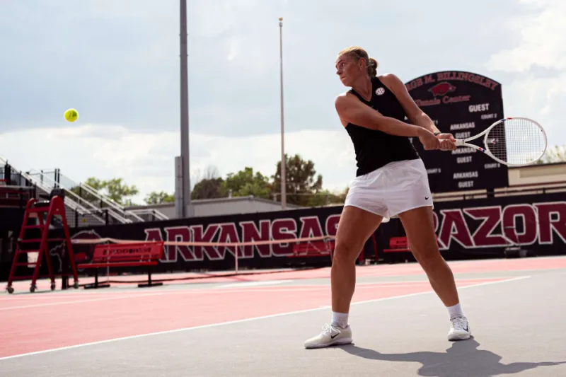 Razorback Duo Heads to UTR PTT Lincoln