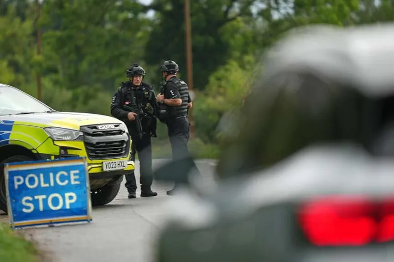 5 arrested in UK near US air base