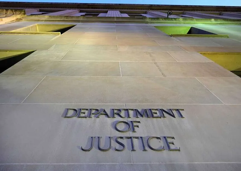 2nd prosecutor quits Trump foe probe
