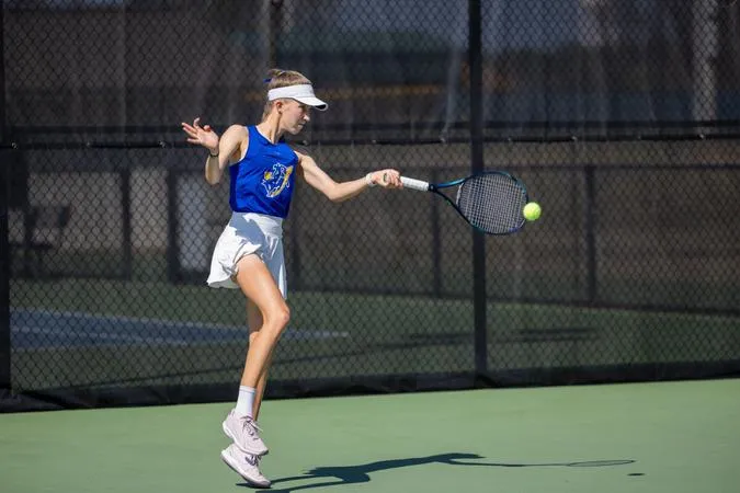 Women's Tennis Saddled in for GAC Individual Championships