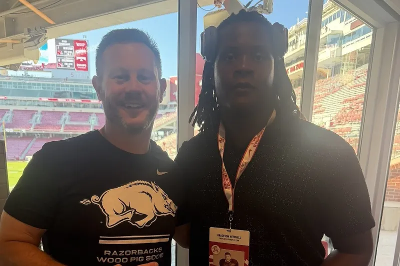 Get to know: '28 Arkansas football target Braceson Mitchell