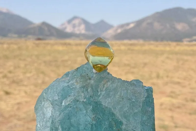 Arkansas gem hunter looks to cash in big on 6-carat diamond find at Crater of Diamonds State Park